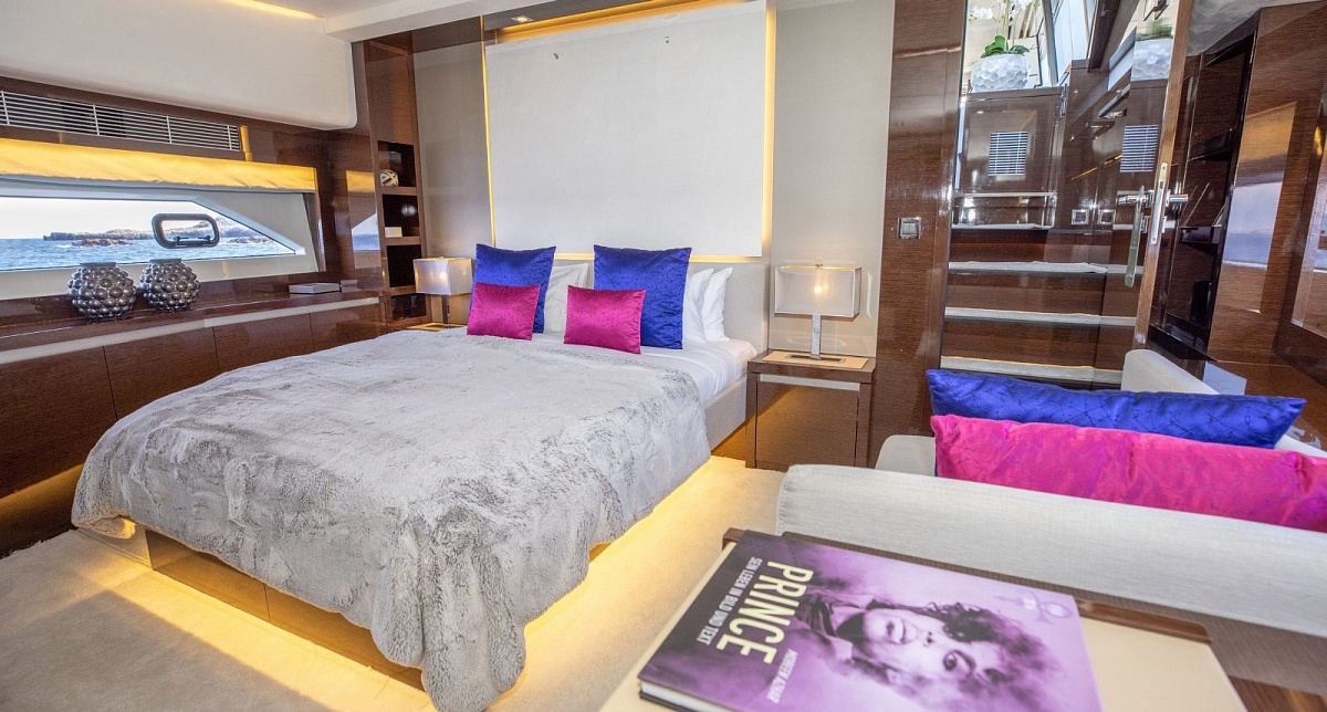 Аренда яхты Prestige 680 Apollonia во Франции - мастер каюта